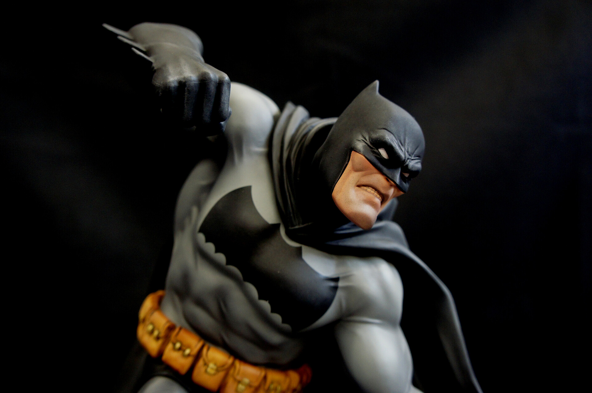 ArtStation - Frank Miller Dark Knight Batman vs Joker Diorama Art Statue