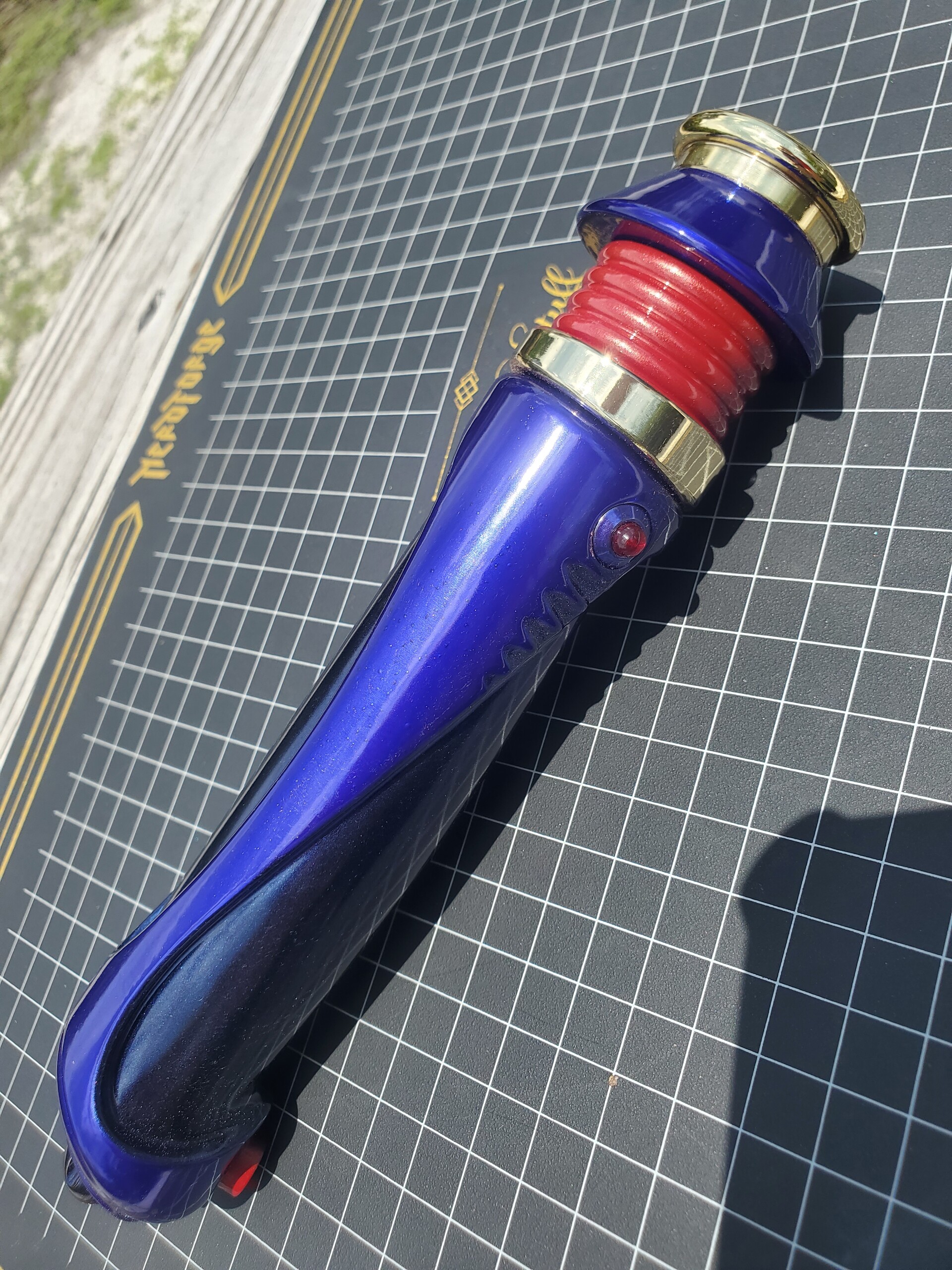 ArtStation Last Son of Krypton, Lightsaber Powdercoat Commission