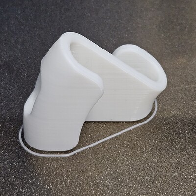 3D Printed Vertical Clothes Hanger