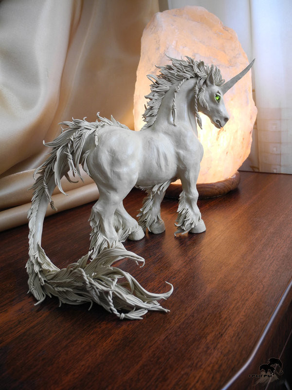 unicorn Loz Red Bast