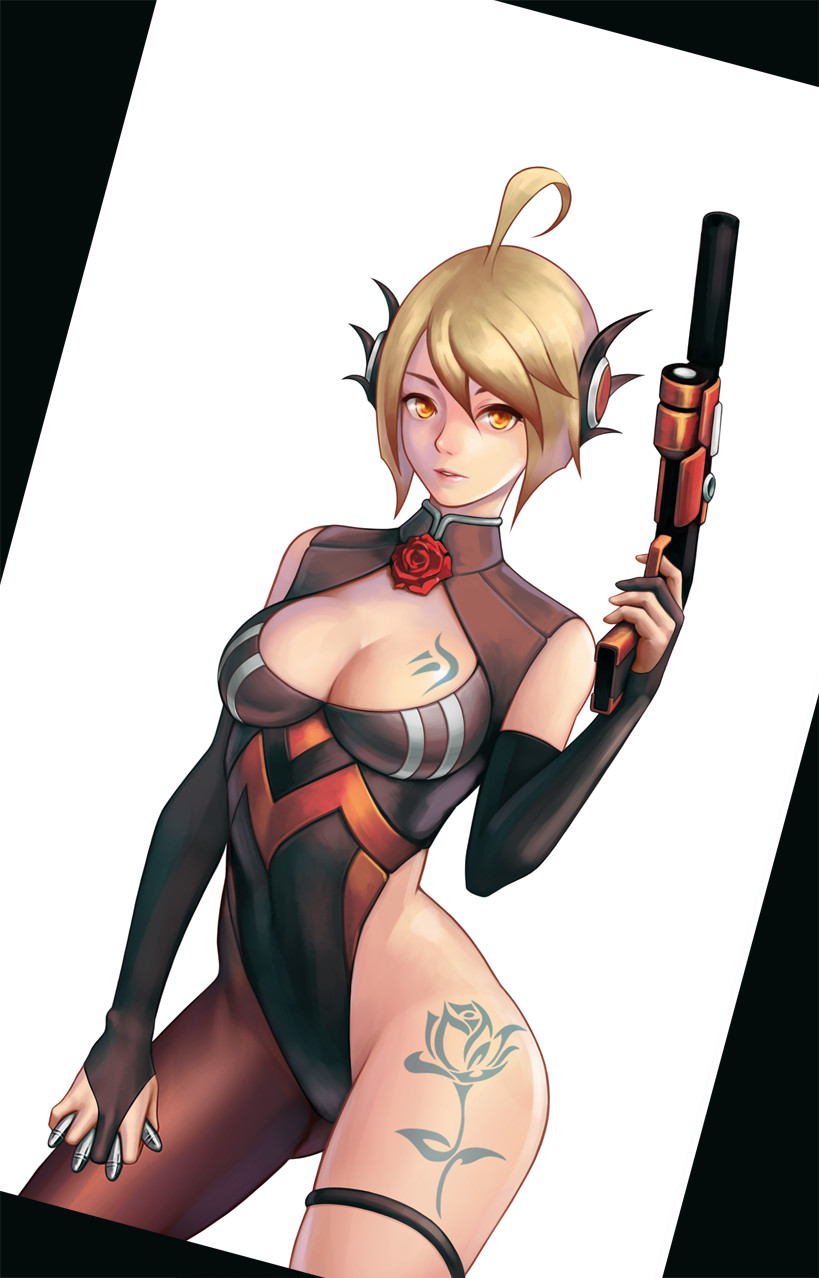 Titania G Han Black Rose