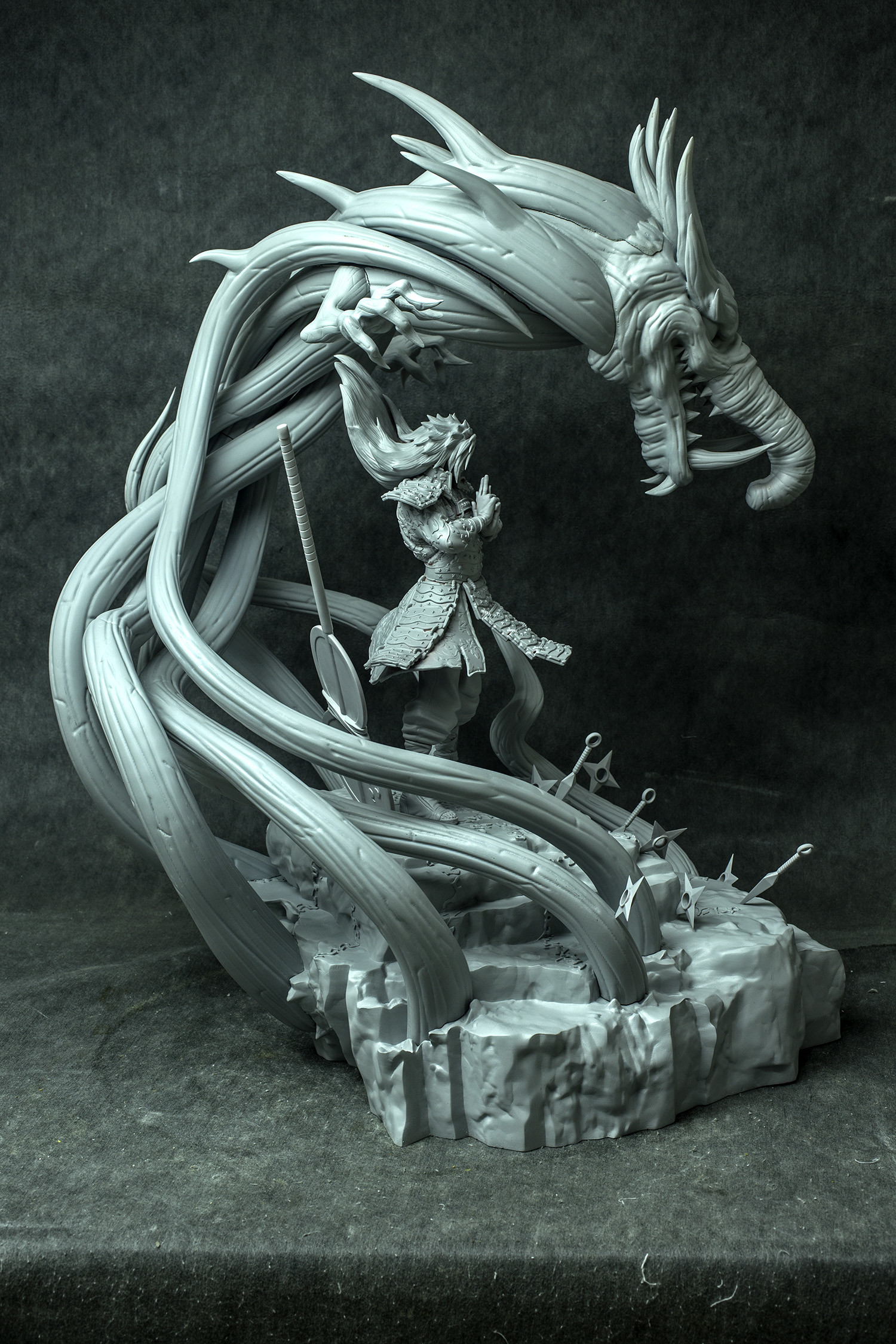 Amazon.com: MAARKA Art Statue - Ornament Sculpture - Desktop