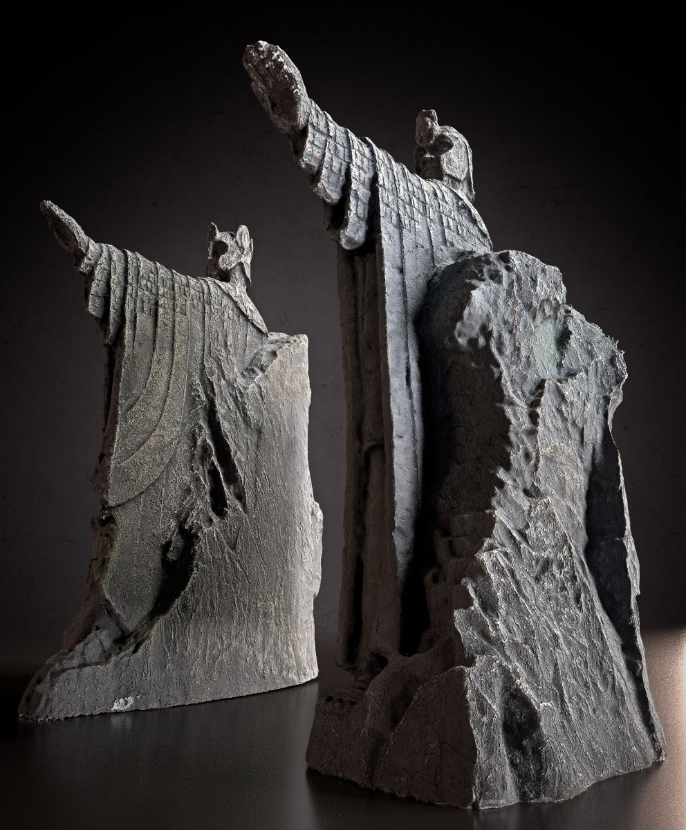 Rob Garlington Pillars Of Kings The Argonath Argonath bookends que acompanham o gift set em dvd com a versão estendida de o senhor dos anéis the fellowship passes through the argonath, the sentinels of númenor, and comes to parth. rob garlington pillars of kings the