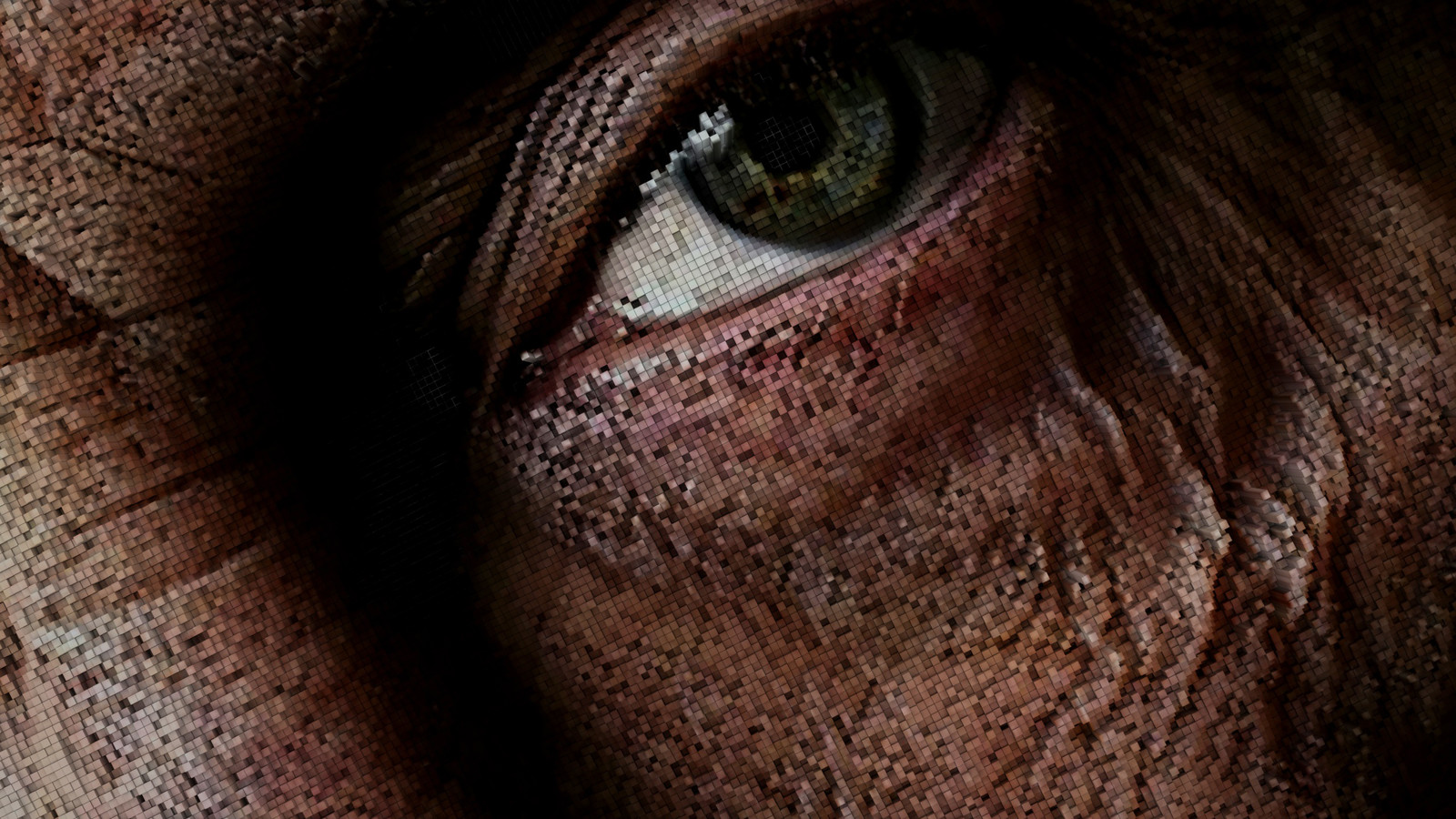 That´s Christopher Walken looking at you.