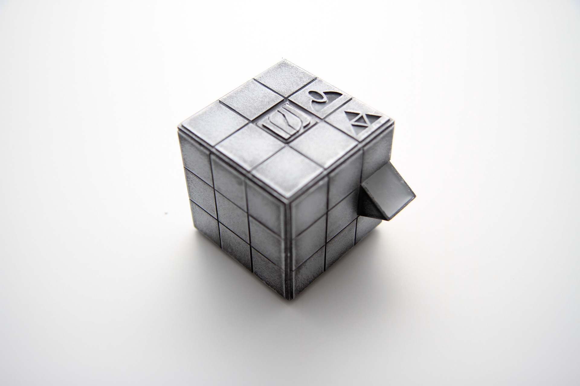 ArtStation - Data Cube - Prometheus - Prop Replica