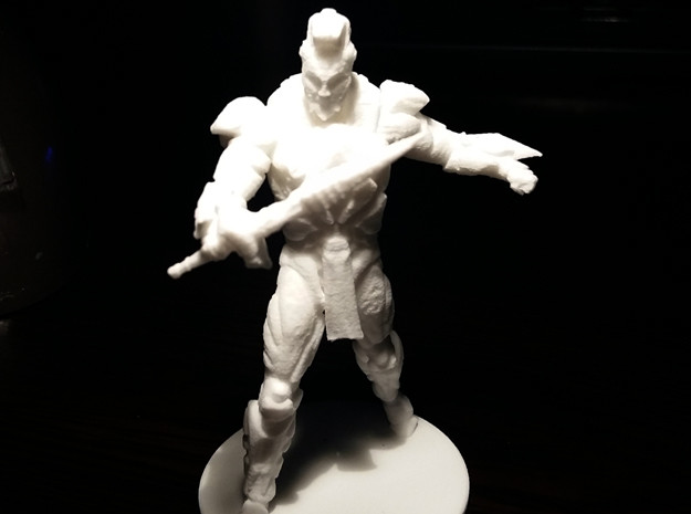 3D printed miniature. Also available to order here: https://www.shapeways.com/product/B2XZWYA2V/futuristic-spartan-soldier?optionId=62057327