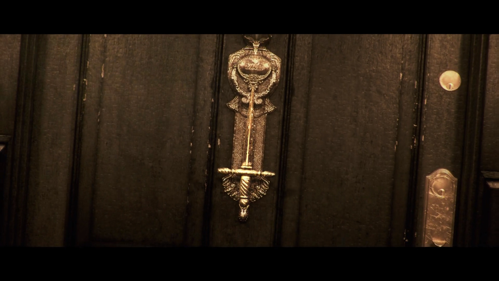 I made the knocker. Modeling textures and shading.