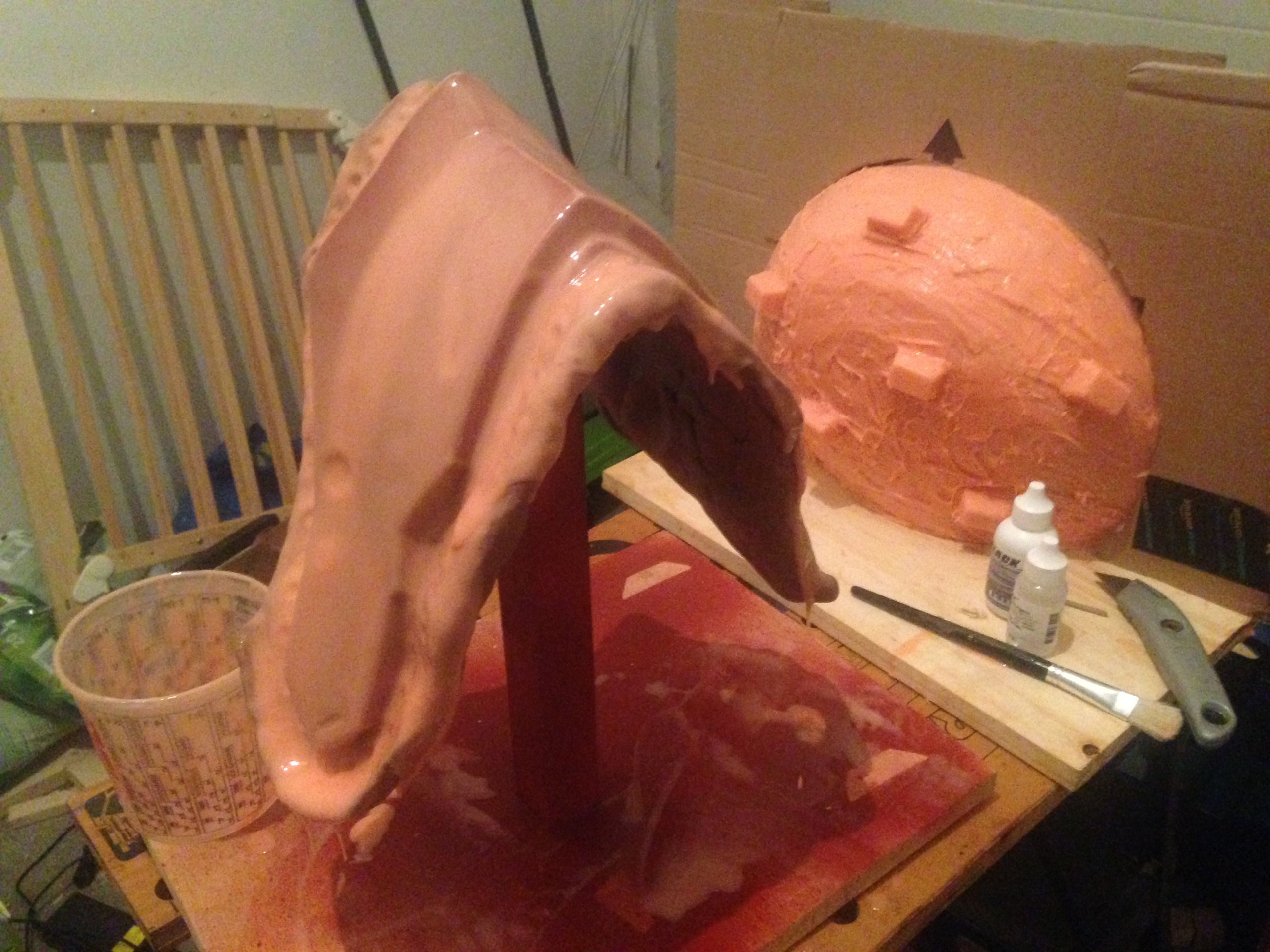 For the other parts, I created brushed-on mold. Very messy but more practical for big objects and use a lot less silicone