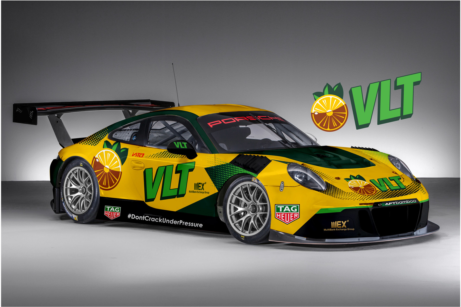 Car livery for Macau GP.
I mostly worked on the left side as well as the end of the car.
The general concept is done by Jay Wong (https://www.linkedin.com/in/wong-jay-50b61342/) 
