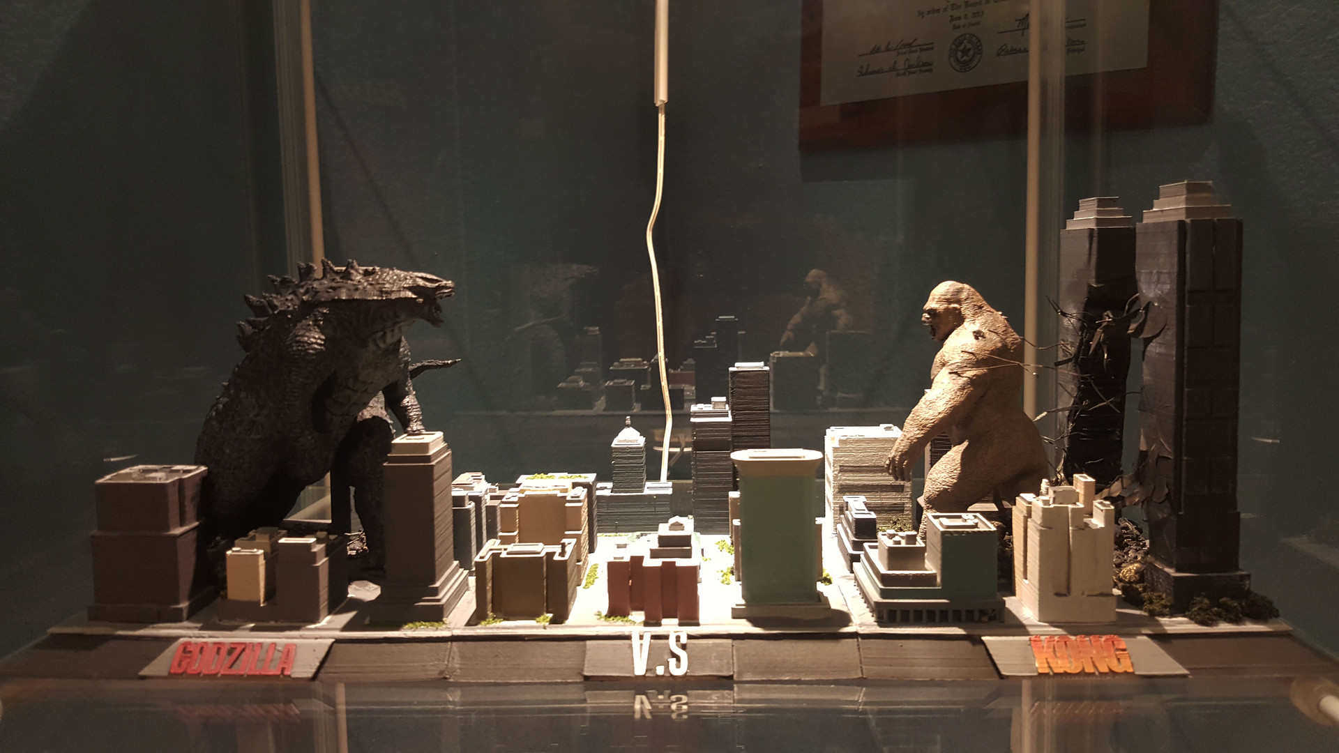 godzilla vs kong statue
