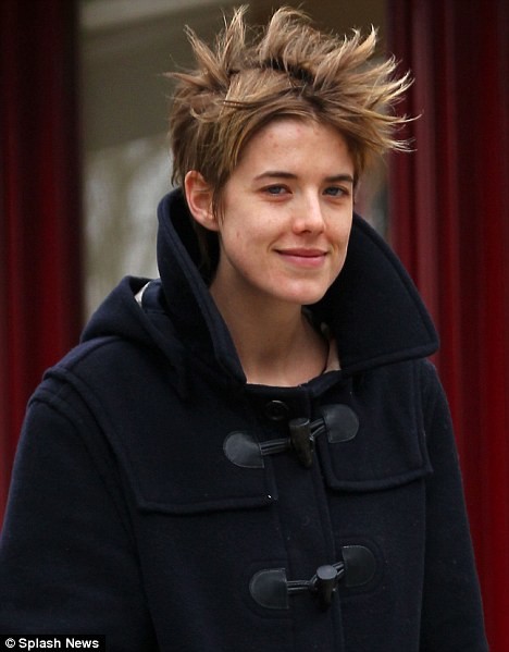 Nightmare Court Pictures - Agyness Deyn looks like Tracer