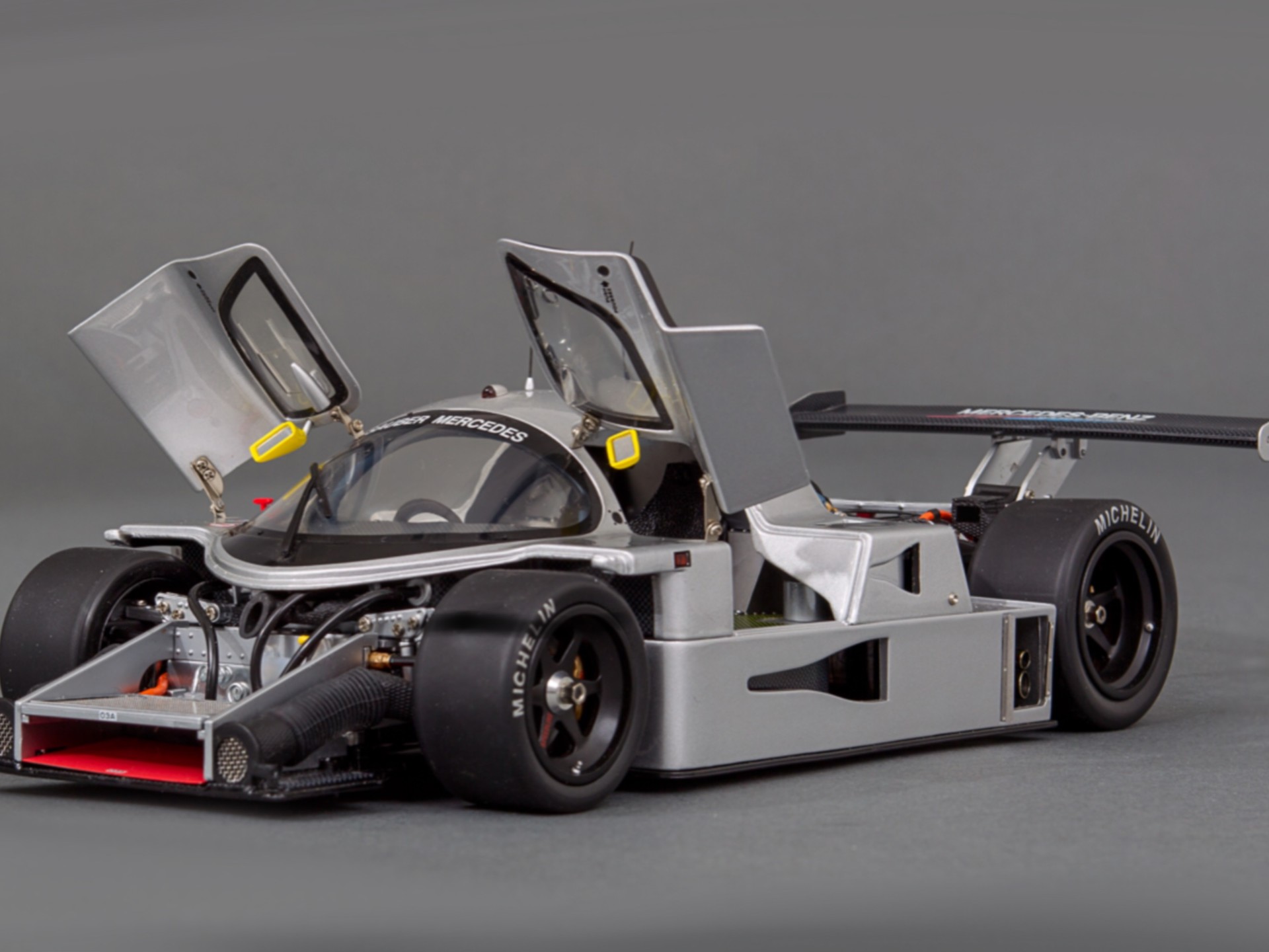 Bmw f1 2004. Sauber pro. Sauber pro. Sauber mercedes c9. Bmw f1 team.