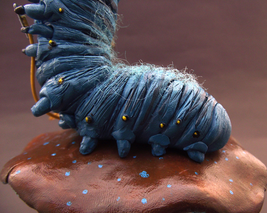 brug Genre Perpetual ArtStation - Caterpillar Sculpture