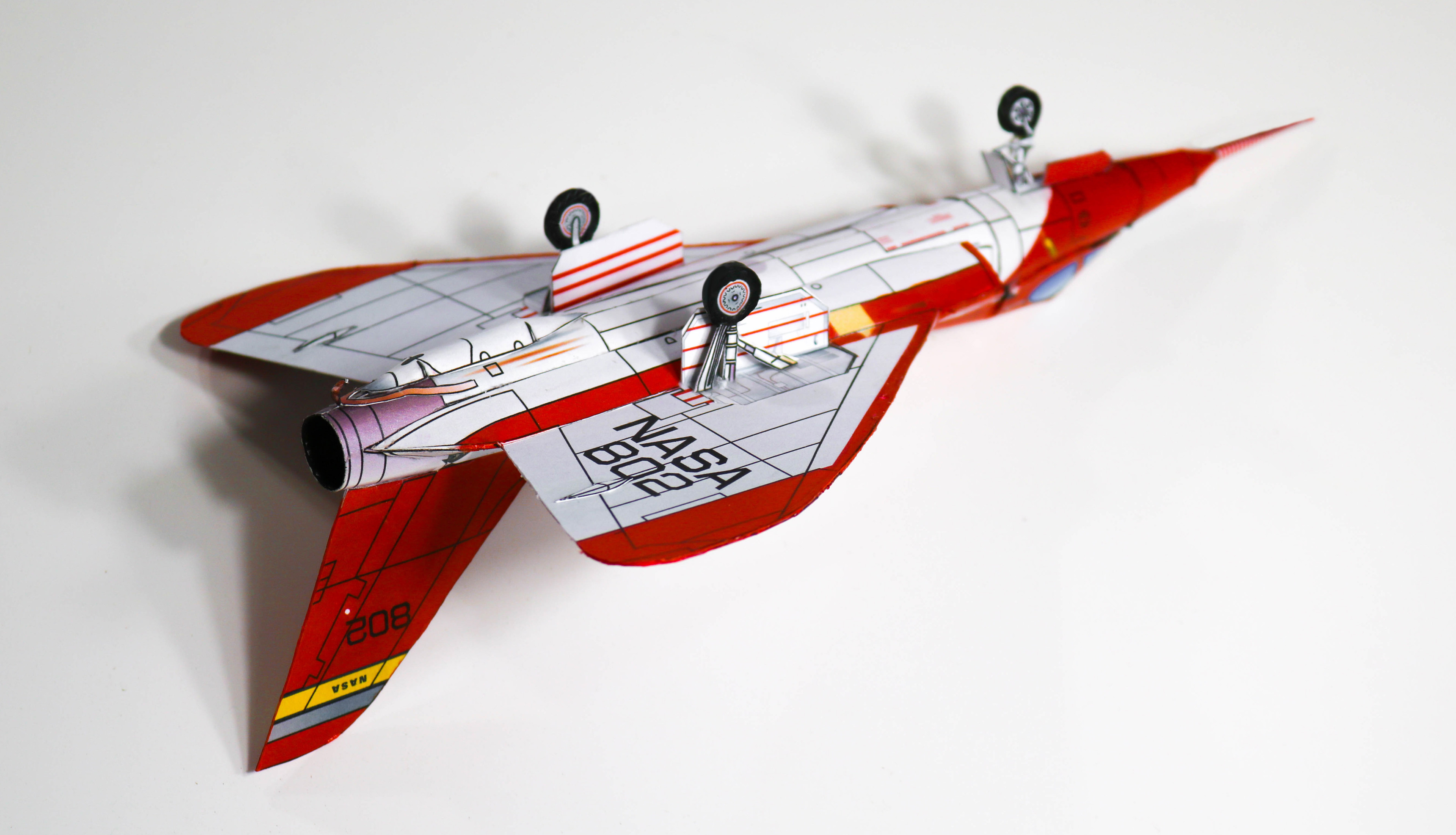 F5D Skylancer Paper Card Model: Card model built by Dale Jackson. 
Designed by Christoph Stahl at http://papercraft.stahlhart.net/