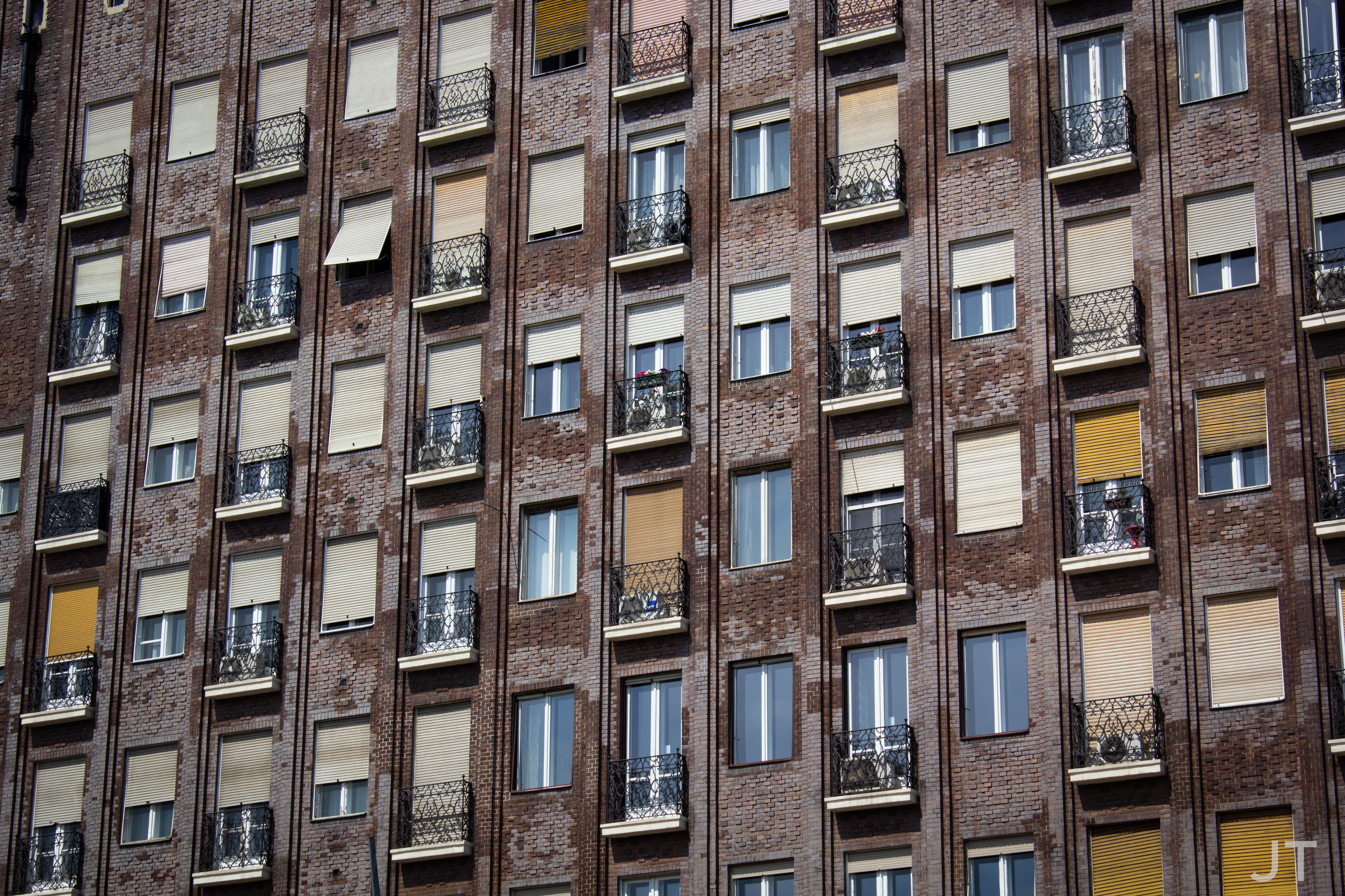 Location:  Deák Ferenc tér apartments