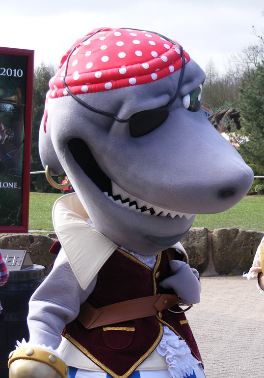 Final Mascot Costume, Alton Towers, Merlin Entertainment