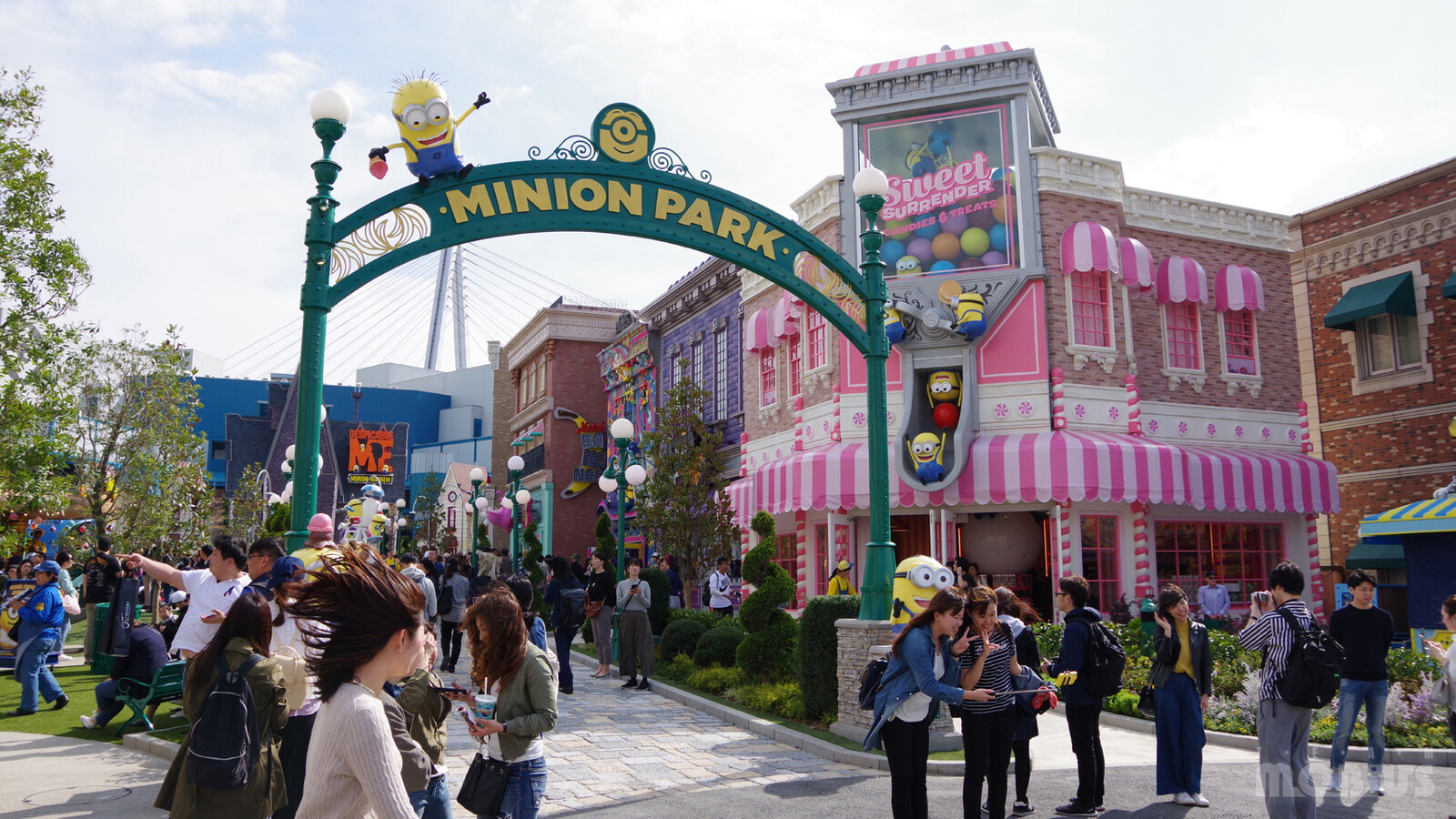 Team M O B I U S Universal Studios Japan Despicable Me Minion   Team Mobius Usj Minion Park Attraction Land Entrance 