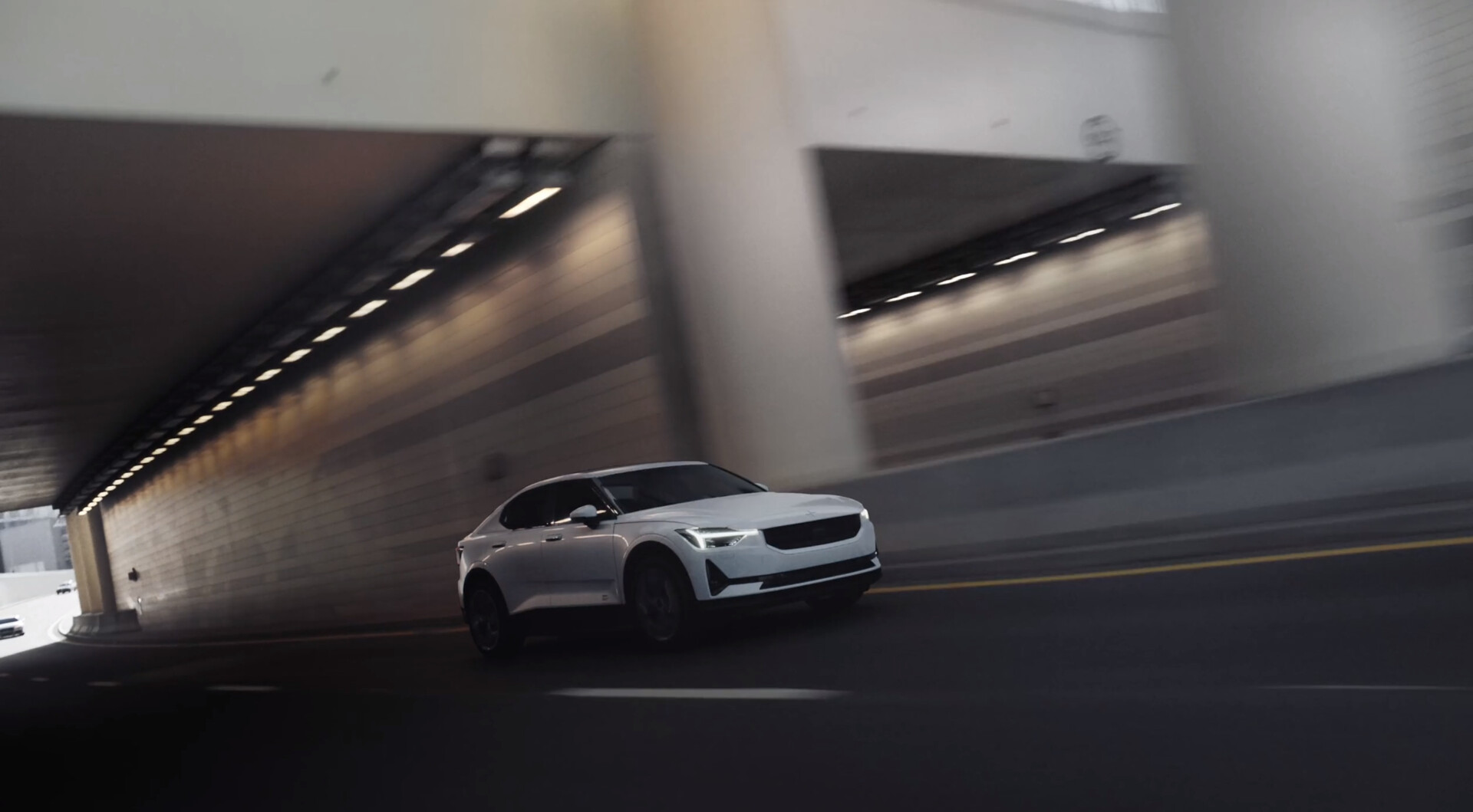 Polestar outlet 2 commercial