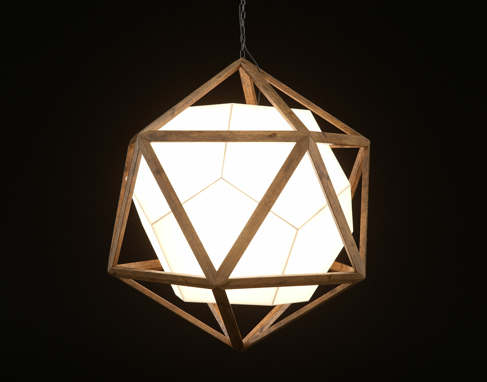 Front facing RGB perspective rendering of the Icosa chandelier.