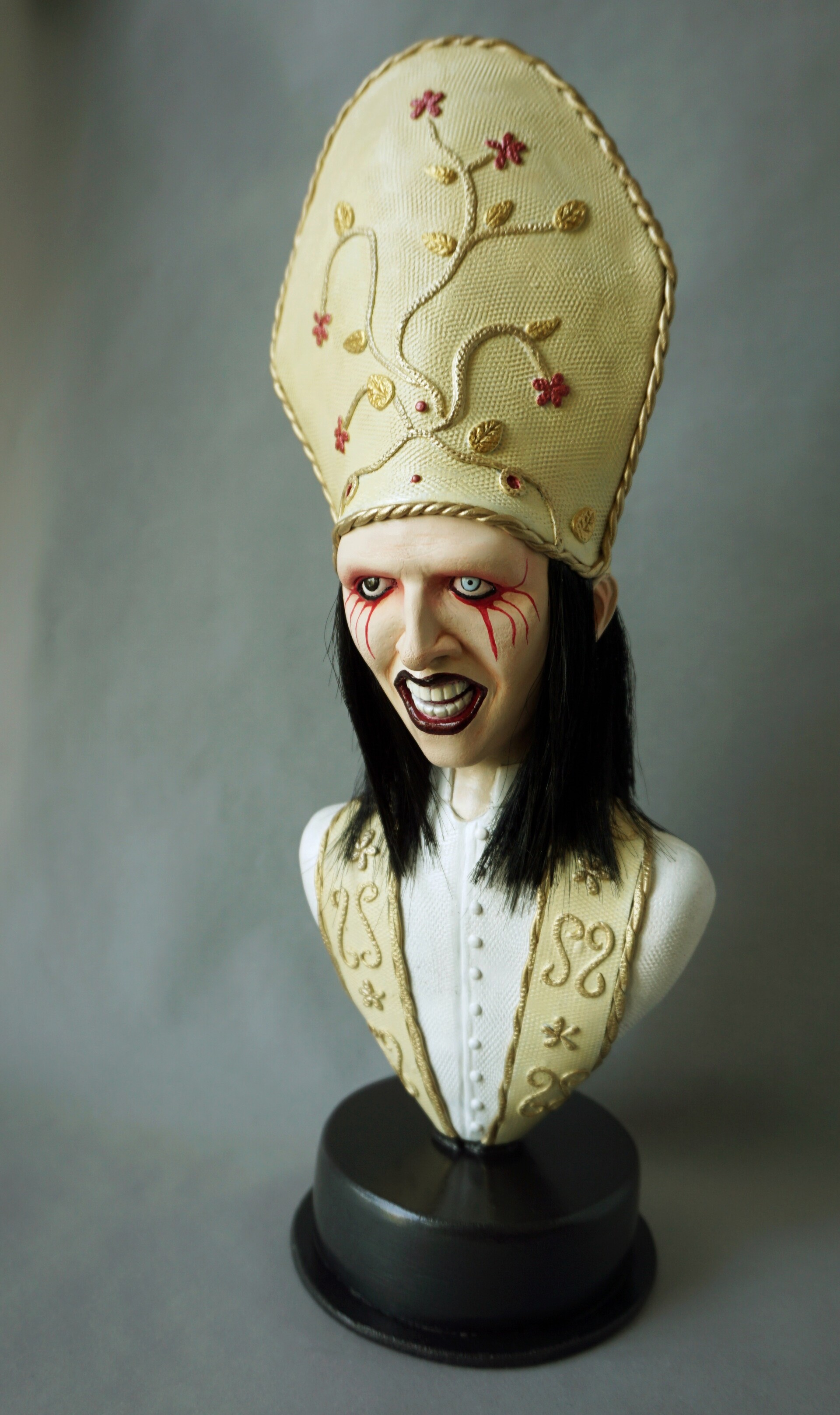 ArtStation - Marilyn Manson - Disposable Teens bust sculpture