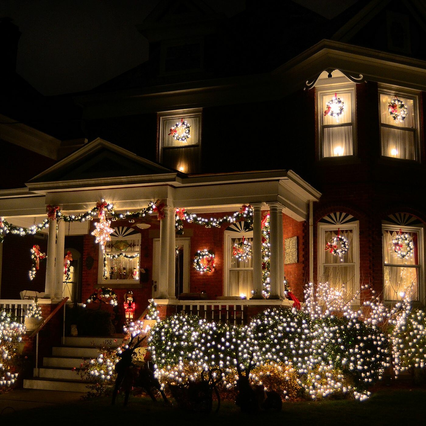 ArtStation - Decorate My House Christmas Lights