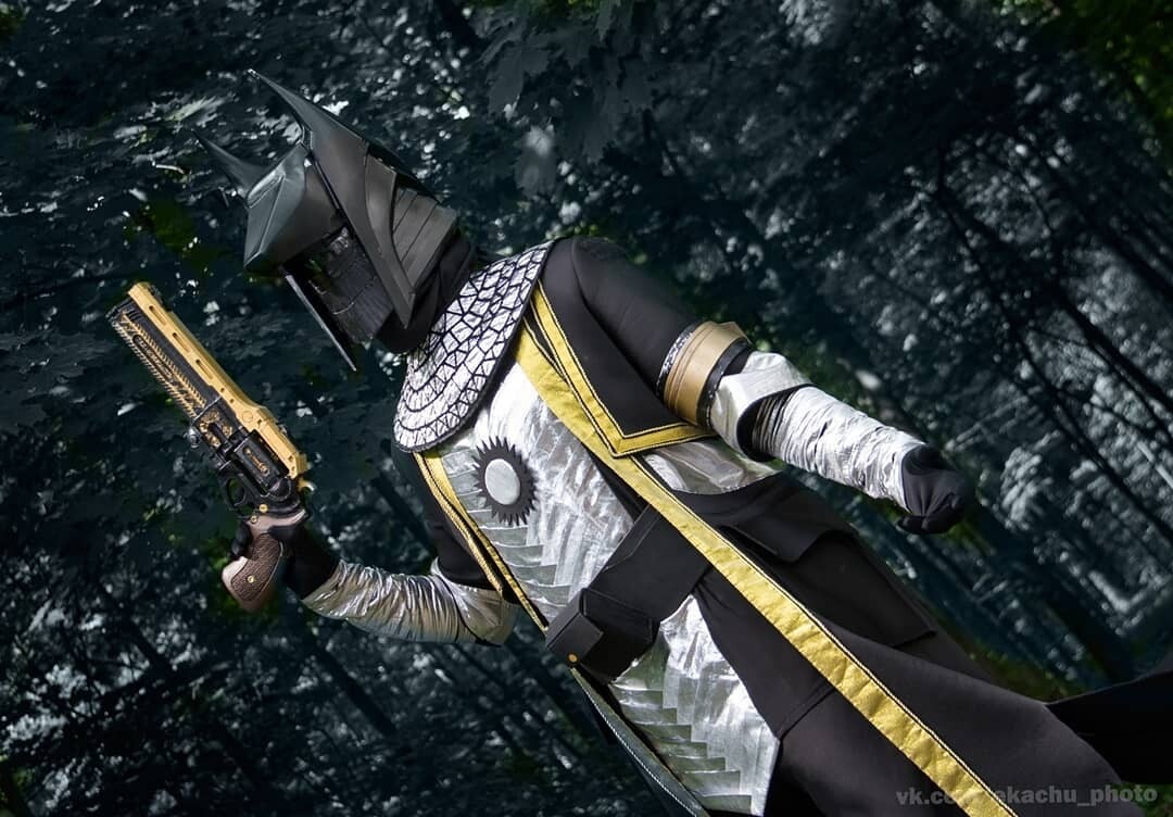 Doctor Guardian Destiny cosplay