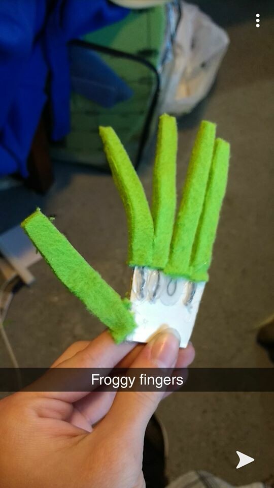 Homemade kermit sale the frog puppet