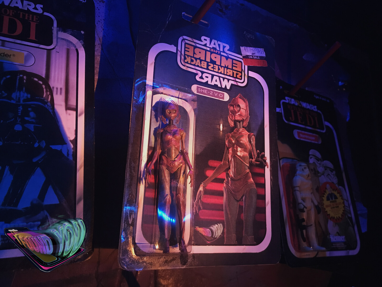 SHE 2VO  STAR WARS UNDISCOVERED FIGURE