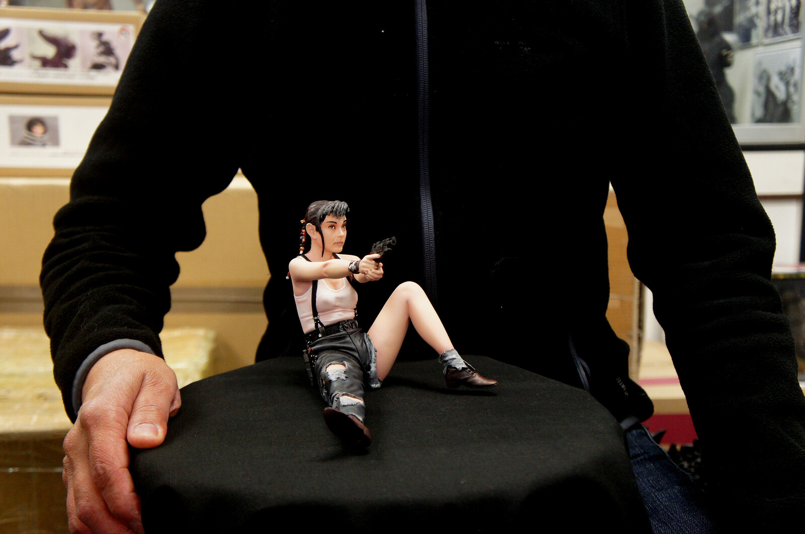 雨宮慶太: ゼイラム II イリア (森山 祐子) 
Keita Amemiya : Zeiram II Iria Yûko Moriyama Art Statue
https://www.solidart.club/
