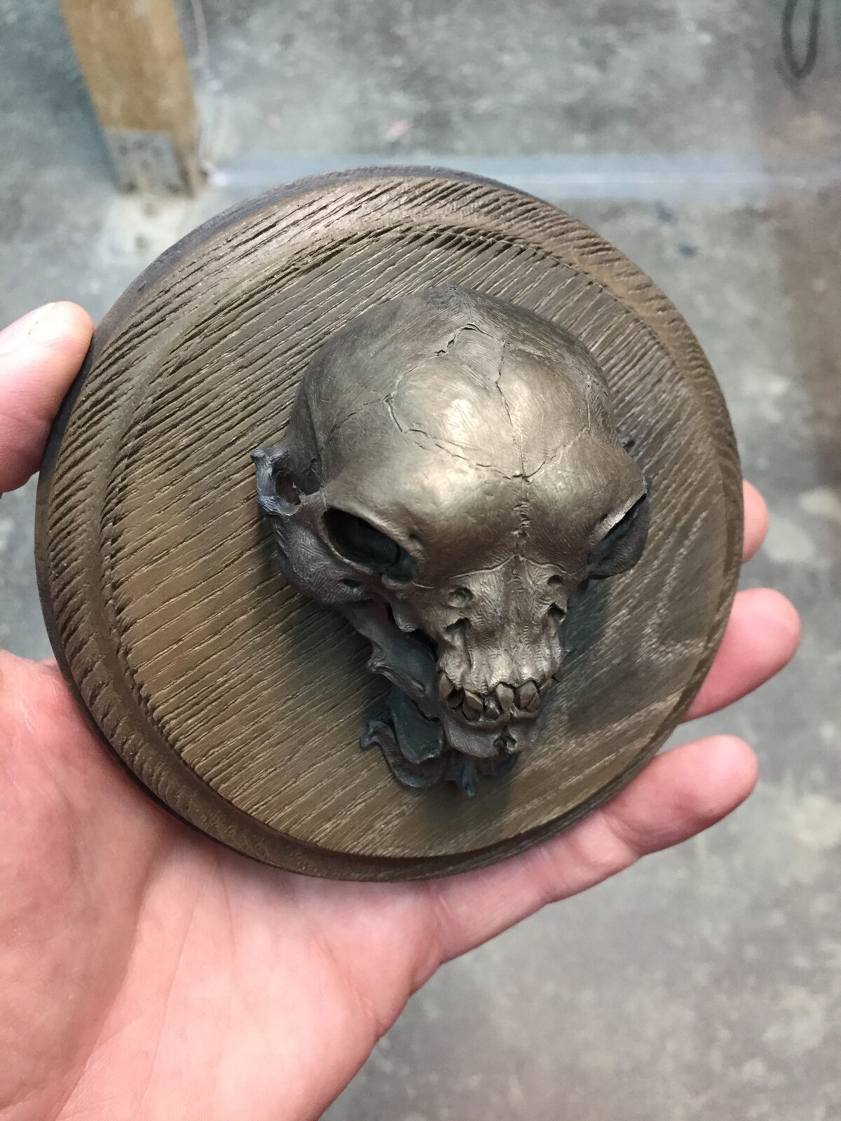 The original skull  was carved from polymer clay. This creature is made of bronze metal cold casting. Design and sculpture head made by Tomek Radziewicz. Collectible sculpture for horror and fantasy fans.
