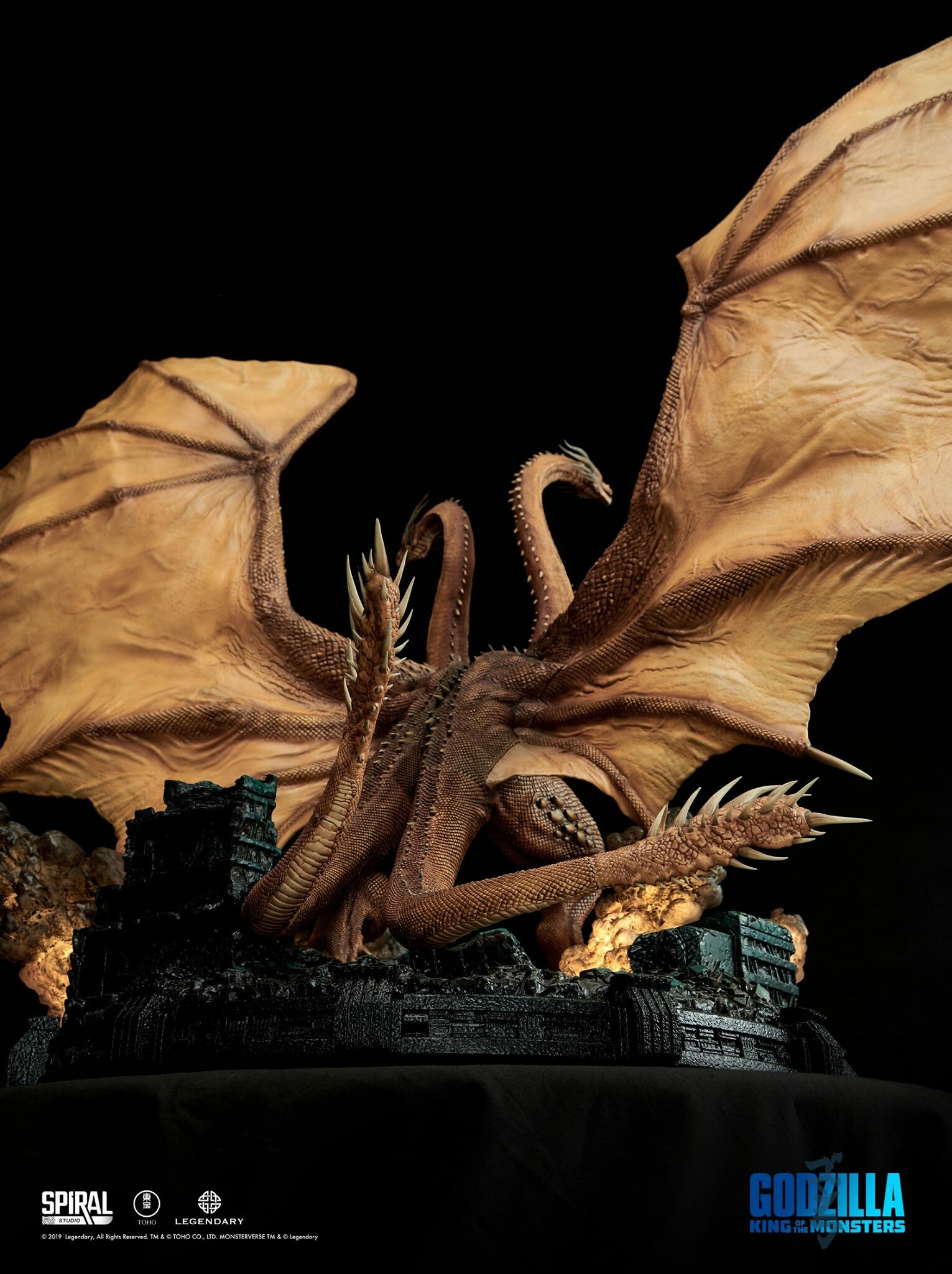 spiral studio King Ghidorah Statue - Deluxe Edition
