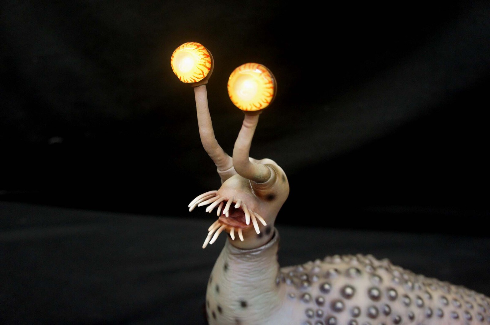 Ultra Q : Mars Monster Namagon  
 ウルトラQ  火星怪獣 ナメゴン
httpS;//solidart.club
