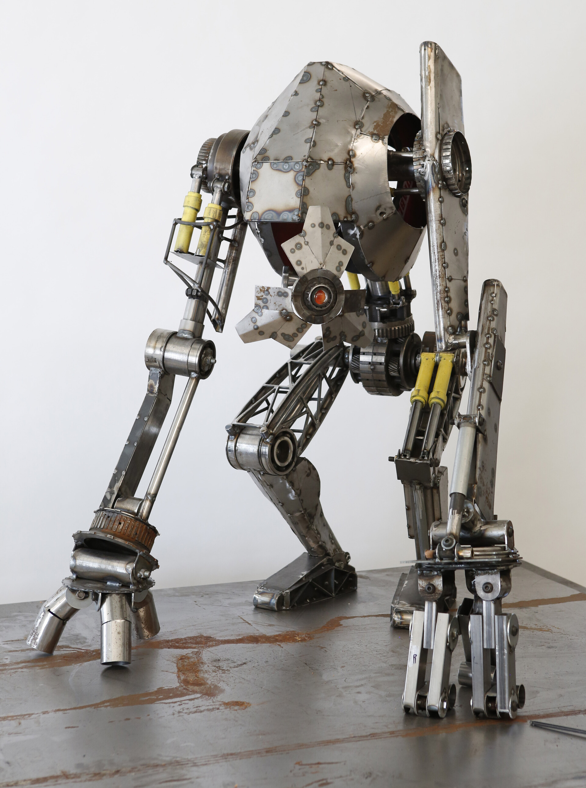 ArtStation - Work In Progress - Sculpture of DOG from Half Life 2 - 2/5  scale.