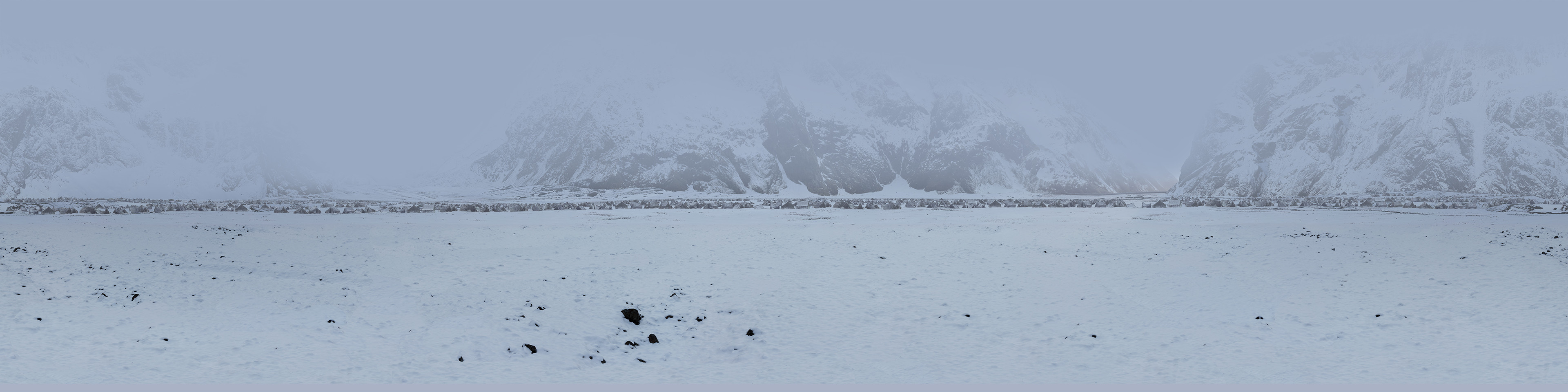 Each 360° matte-painting was provided in 3 versions: Day, Night and Fog.