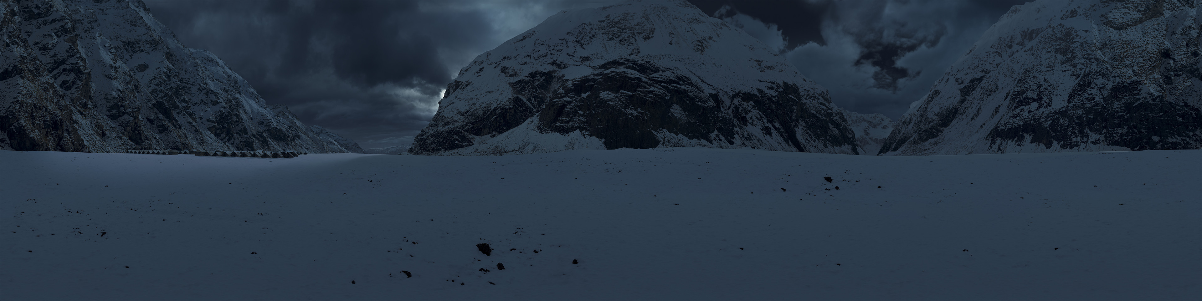 Each 360° matte-painting was provided in 3 versions: Day, Night and Fog.