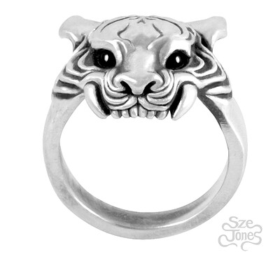 Tiger Ring with Gemstone Eyes