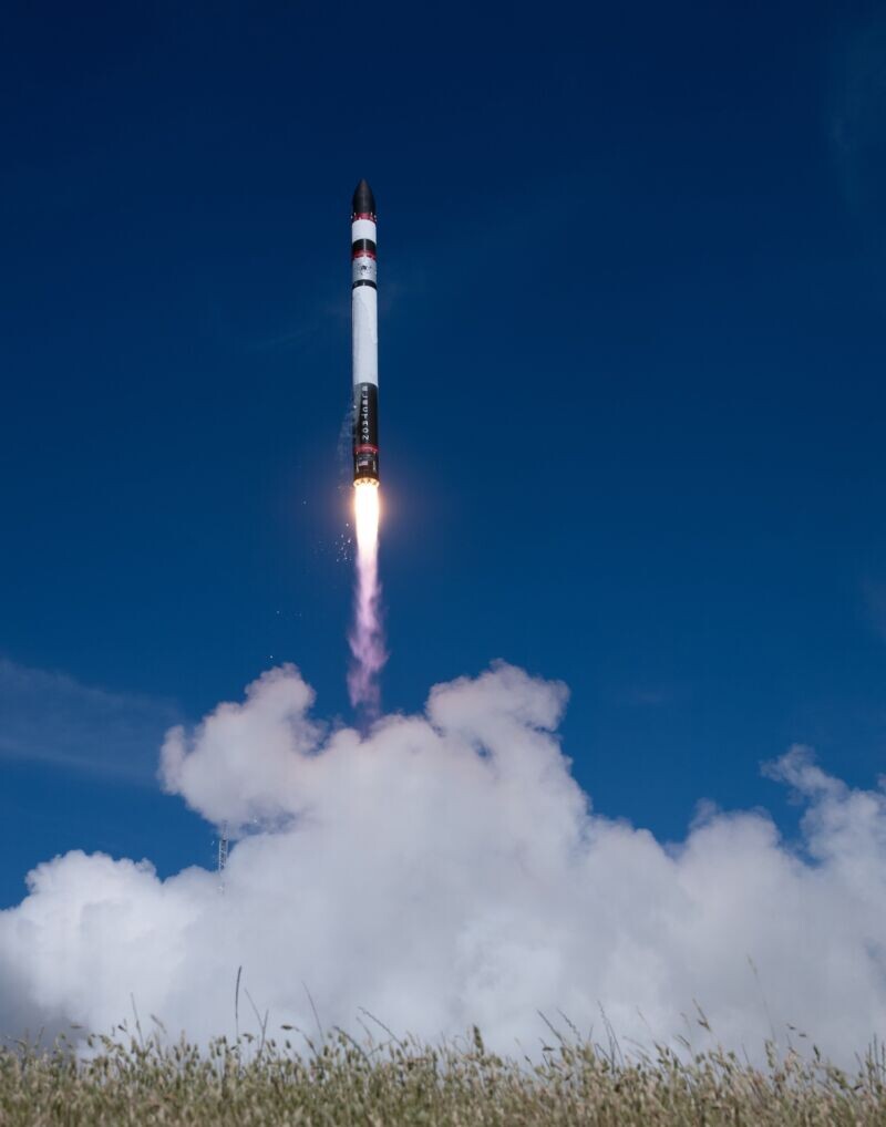 Rocket going into space 