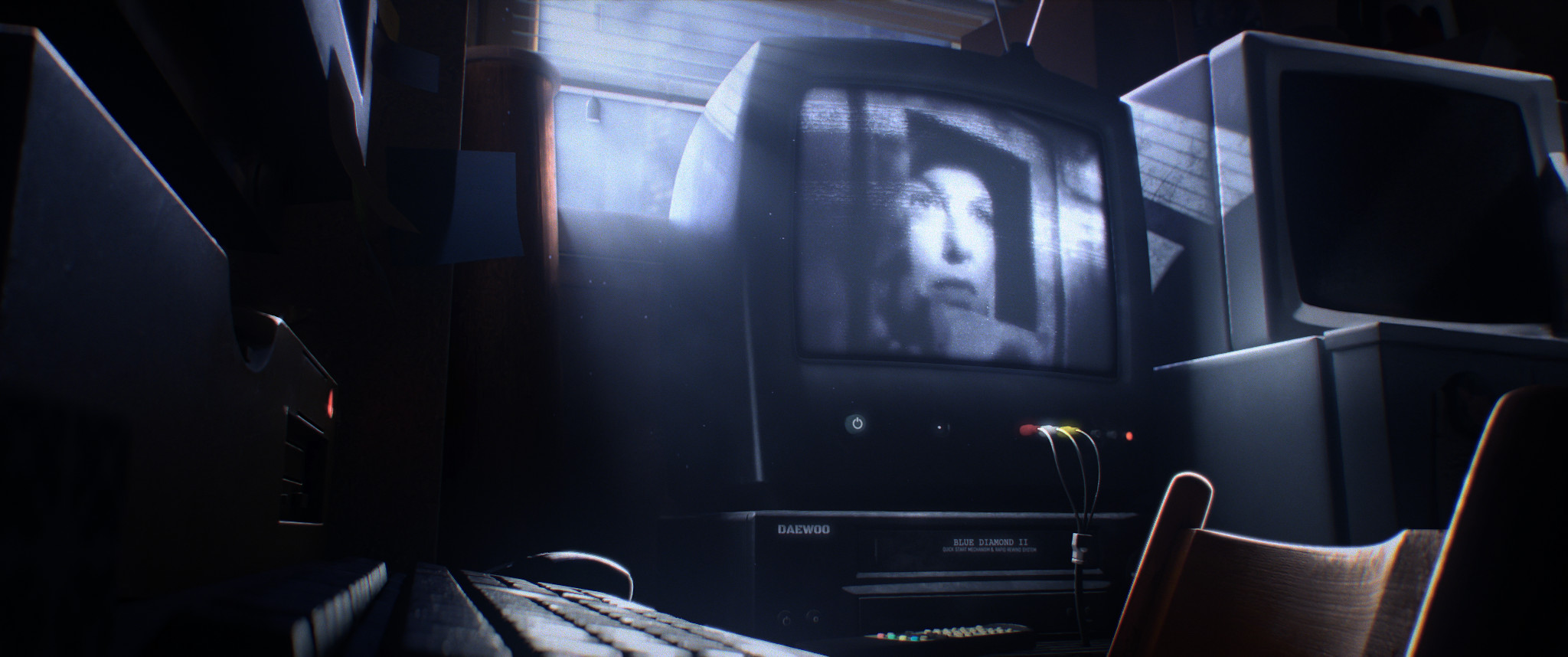 Close Up / Film Noir Color