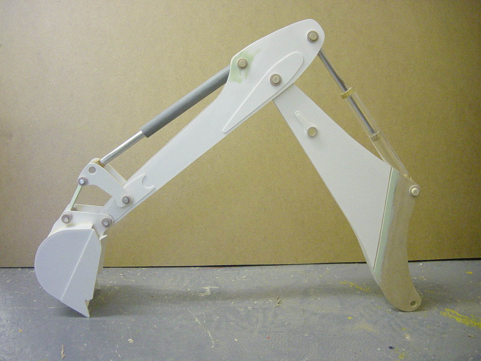 This detail was put together using the correct diameter plastic pipe and metal rod along with wooden detail.
