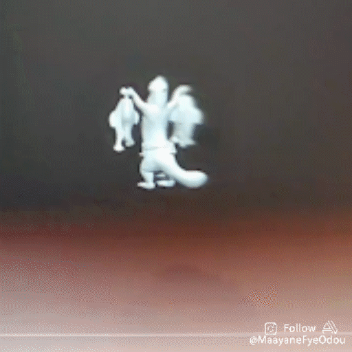Some magic !
Check my instagram for better quality :
https://www.instagram.com/maayane.fye.odou/