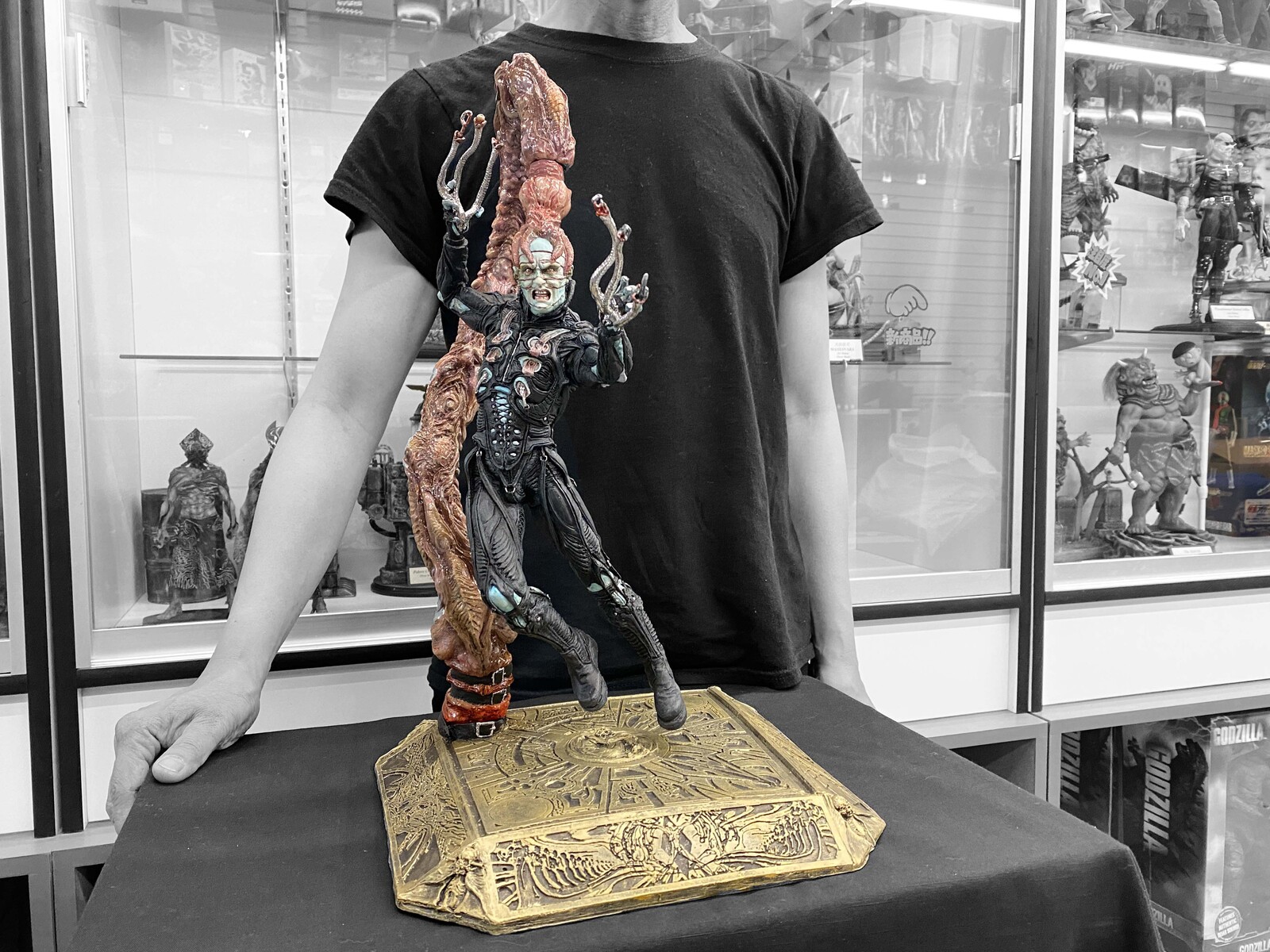 Hellraiser : Dr. Channard Art Statue 

Portfolio: https://www.solidart.club
