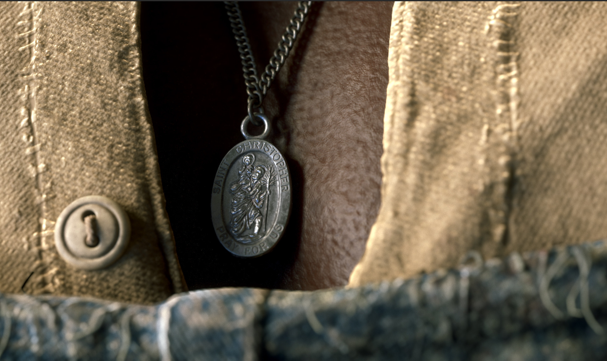 Details Pendant (Mentioned briefly in the film).
