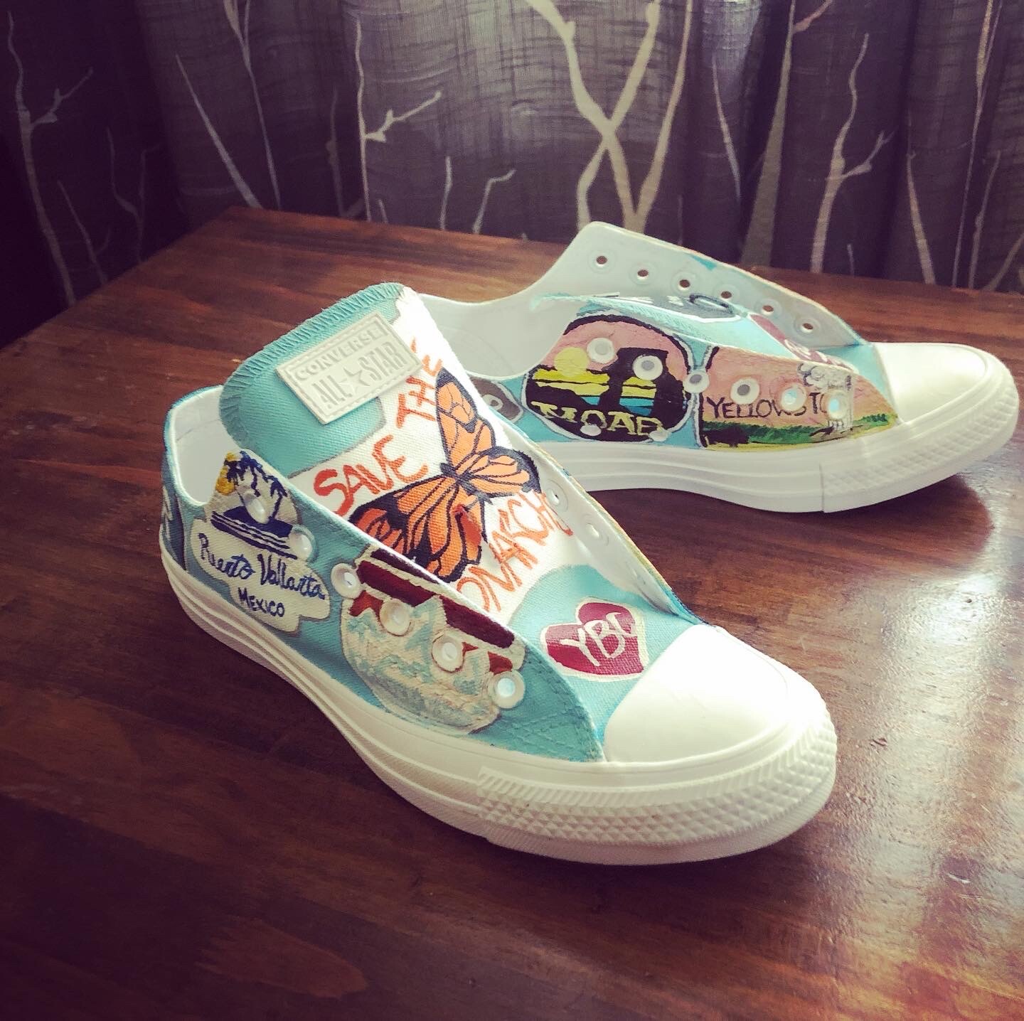 Travel Sticker Shoes 