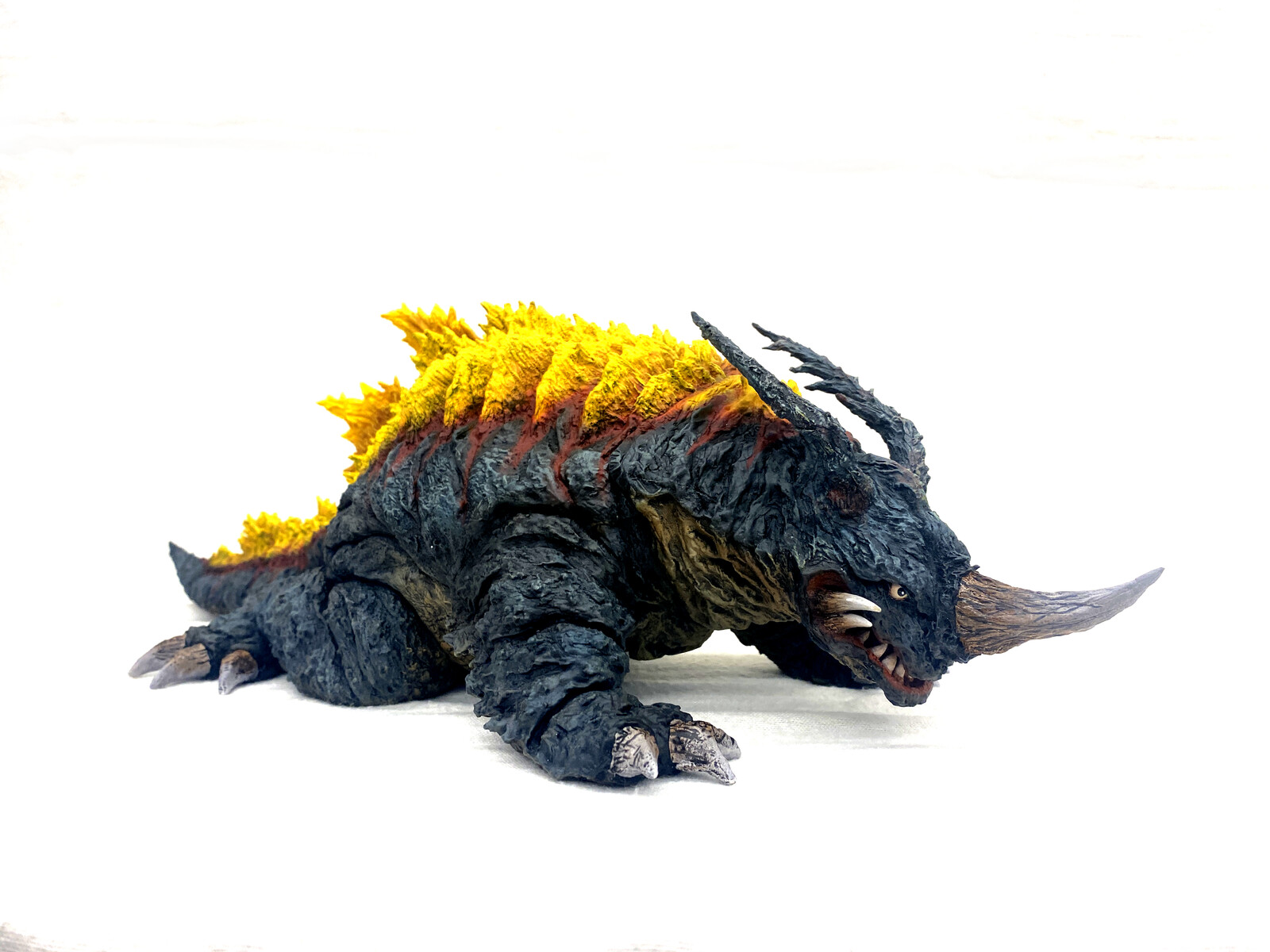 Neronga Art Statue 透明怪獣ネロンガ完成品
https://www.solidart.club/