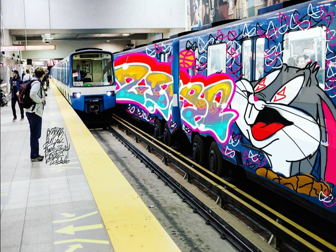 graffiti bombing train