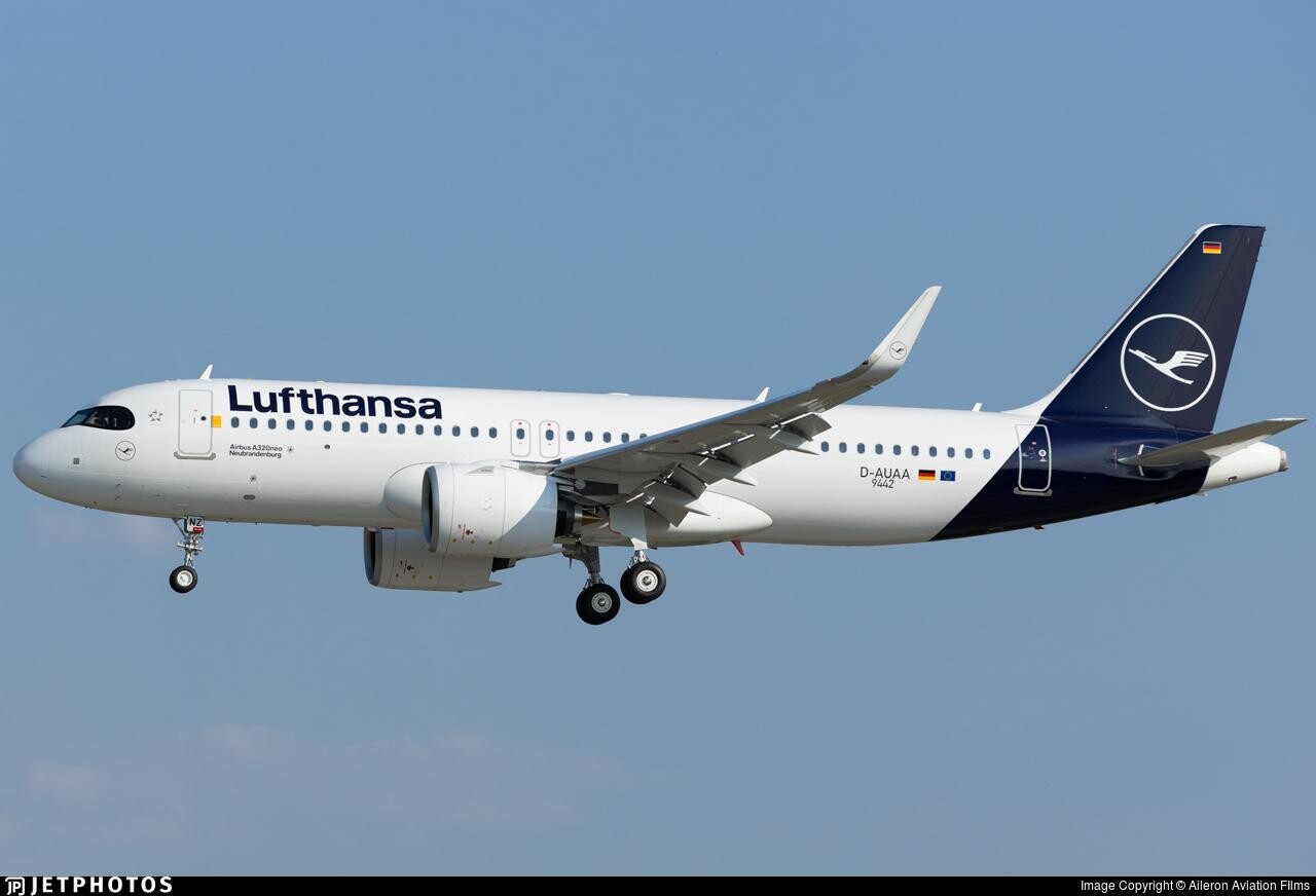 ArtStation A320 NEO Lufthansa (BLACK MASK)