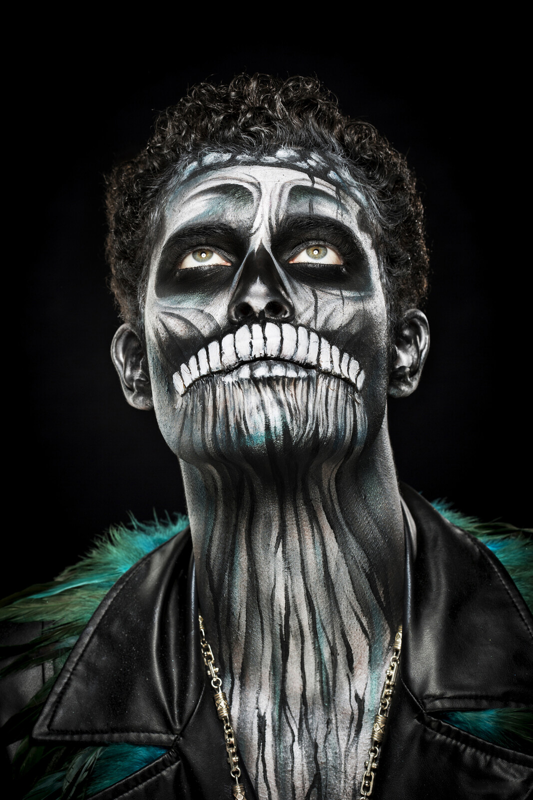 Skull and bones - Body art