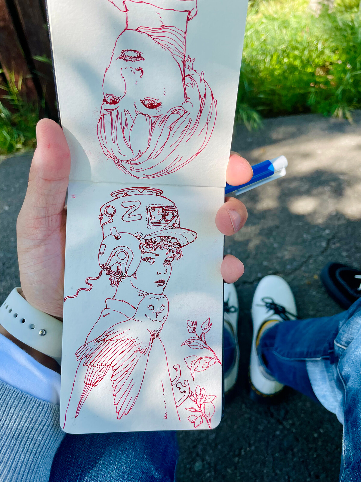 Sketch in the park with friends