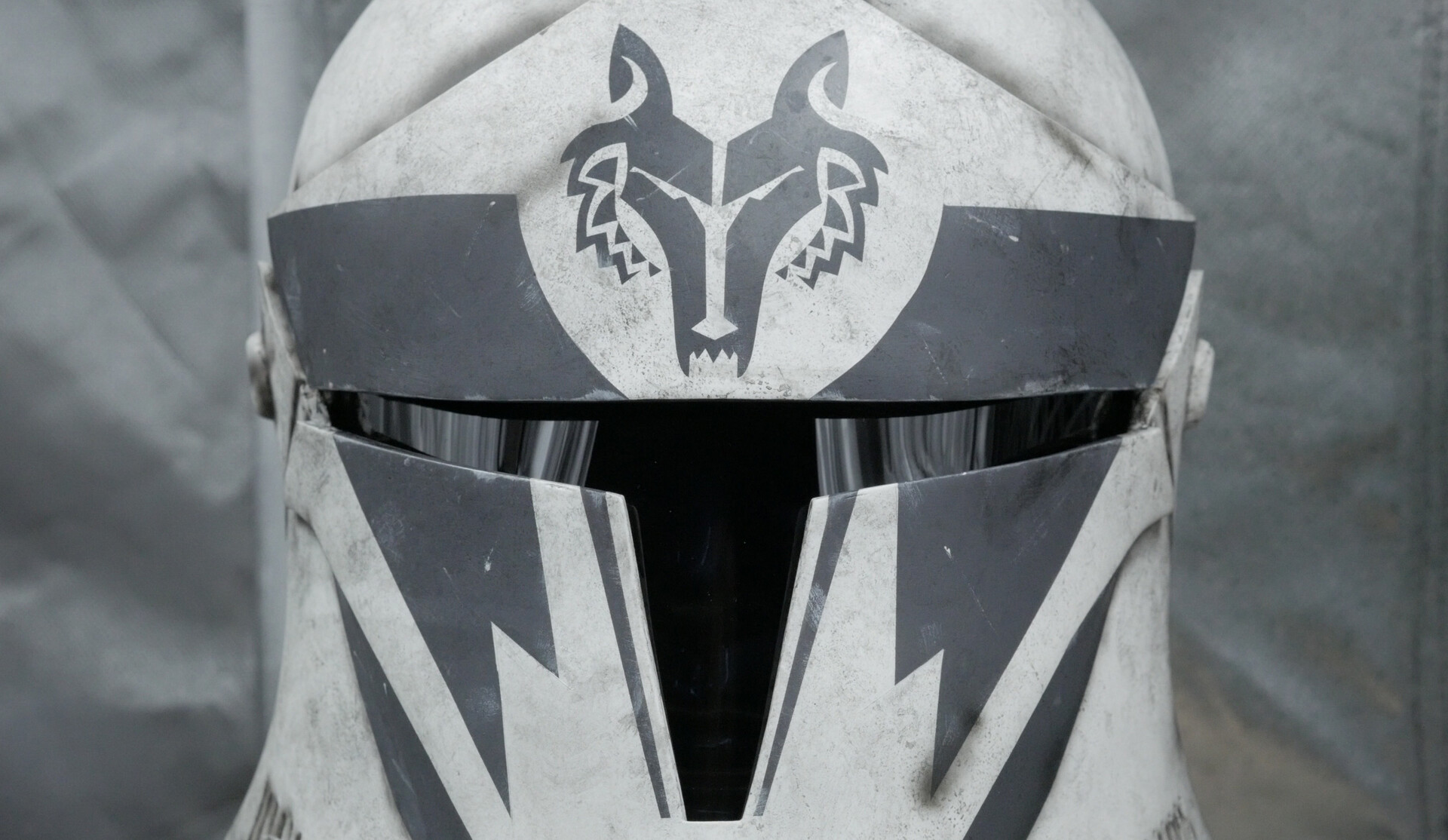 Star wars wolfpack shop helmet