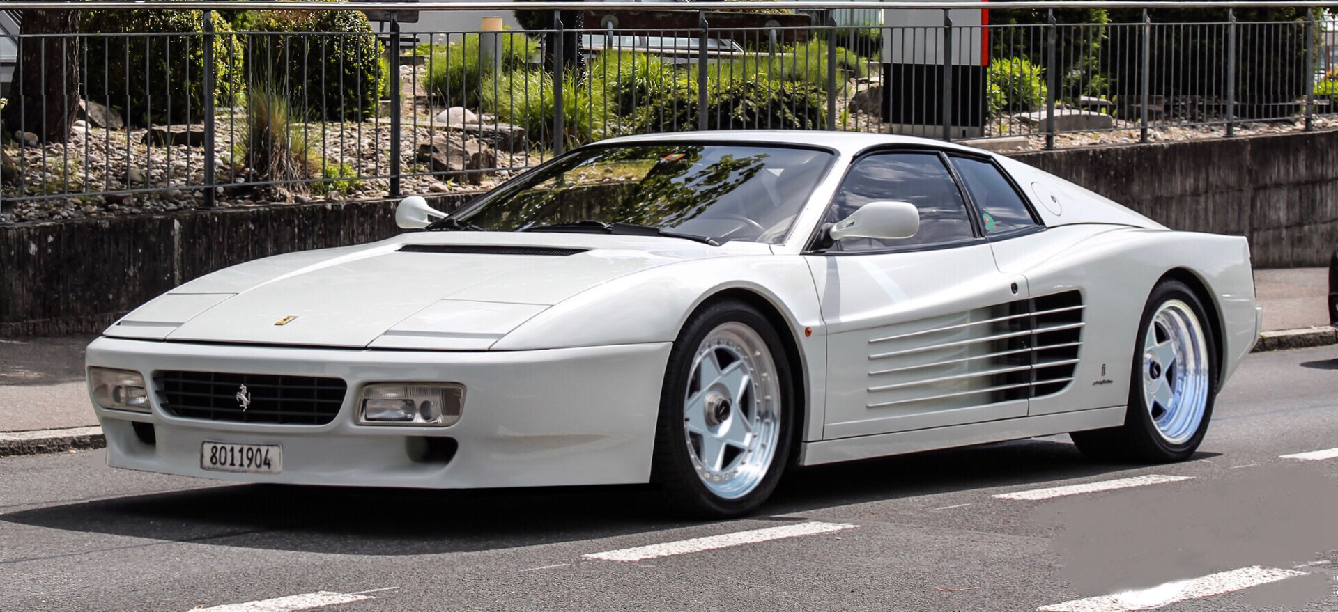 ArtStation - CUSTOM FERRARI 512TR (RENDERED IMAGE) ArtStation - CUSTOM FERRARI 512TR (RENDERED IMAGE)